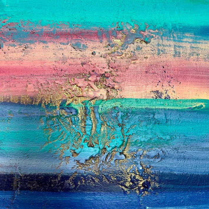 Detailaufnahme Sunset Stripes – Strukturoberfläche in Blau, Pink und Gold-Metallic, handgemaltes Originalgemälde, Sabine Runge