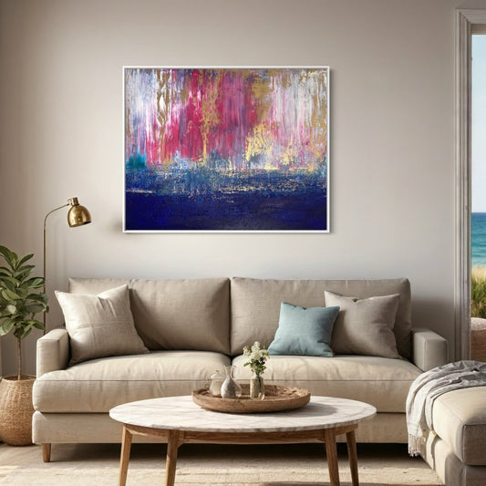 „Mr. Blue Sky", abstraktes Gemälde von Sabine Runge in Blau, Pink und Gold mit einzigartiger Struktur, moderne abstrakte Malerei stilvoll präsentiert im luxuriösen Interior