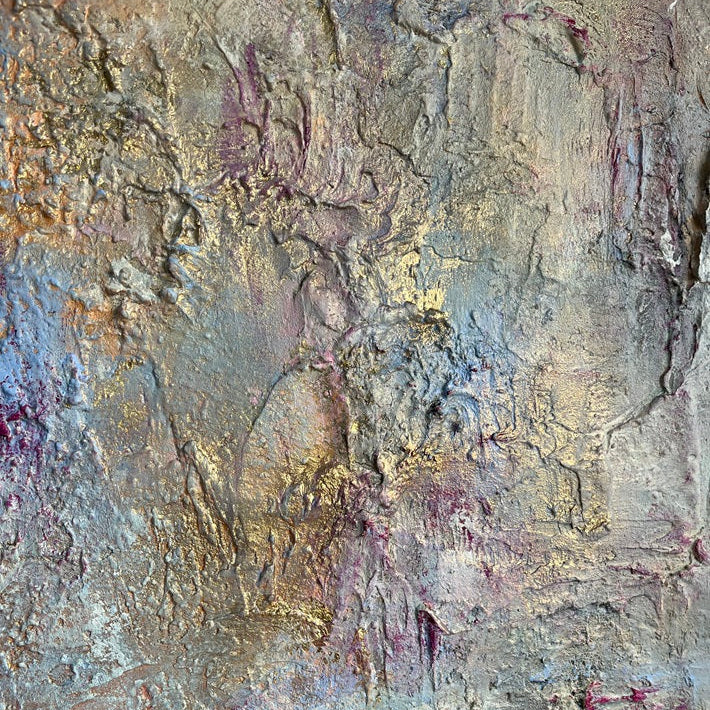 Dust & Bloom