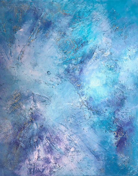 Abstraktes Originalgemälde Fleur de Ibiza – Gesamtansicht, Acryl, Steinkreide und Acrylgold in Türkis, Weiß und Lavendel, 100 x 80 cm, Sabine Runge Painting, Between Worlds Transformation Kollektion